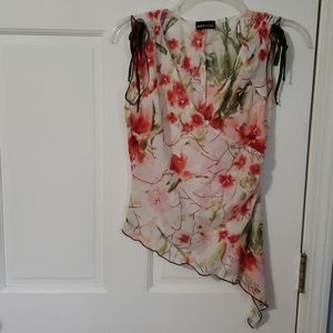 Wet Seal asymmetrical hem tank